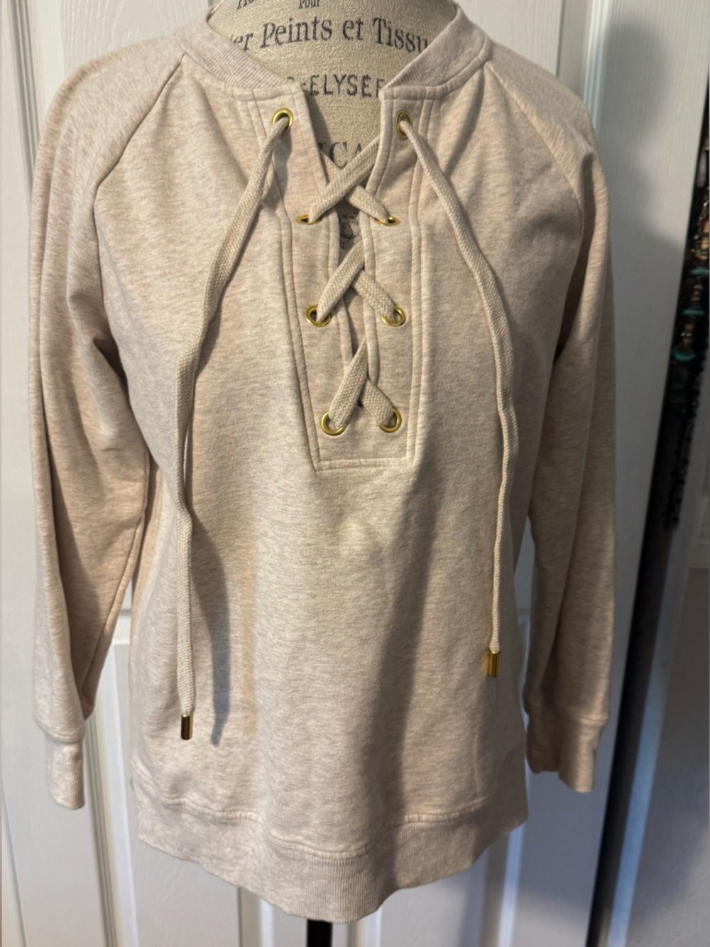 Gloria Vanderbilt Lace-Up Sweatshirt Small
